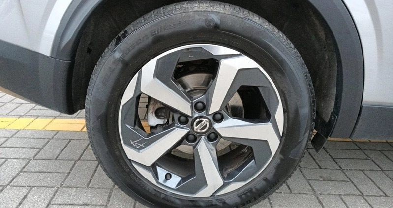 Nissan Qashqai cena 107900 przebieg: 40400, rok produkcji 2022 z Warszawa małe 326